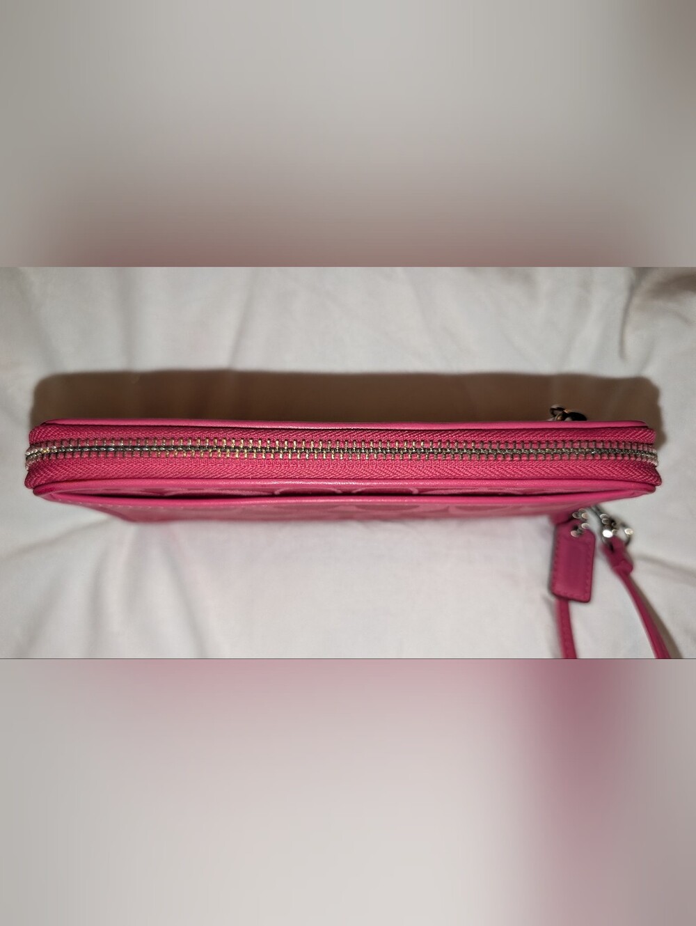 Coach Poppy Signature Jacquard Zippy Wristlet Wallet Pink Silver VGUC - Picture 13 of 13
